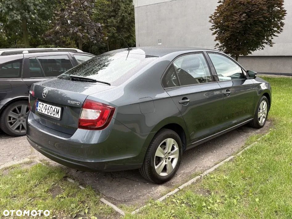 Skoda RAPID 1.0 TSI Ambition - 2