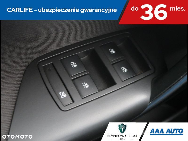 Opel Insignia - 18