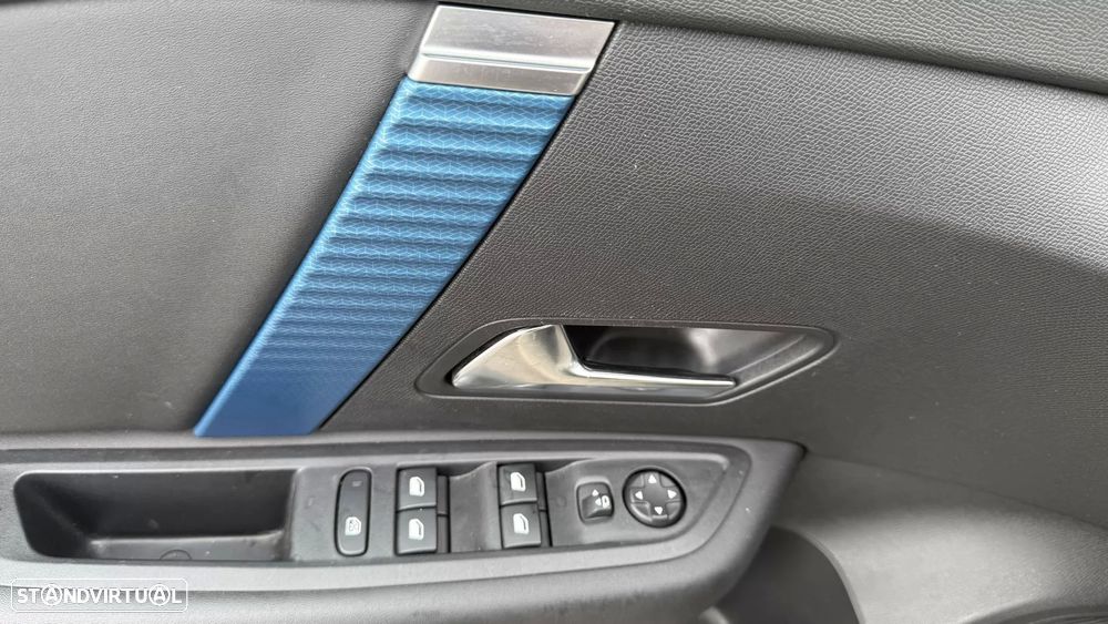 Citroën e-C4 50 kWh Shine Pack - 30