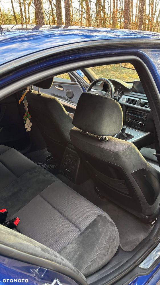 BMW Seria 3 320d - 14
