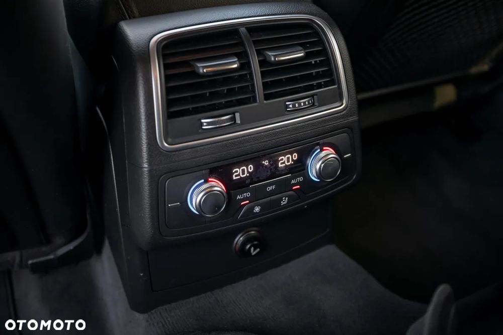 Audi A6 Avant 3.0 TDI Quattro S tronic - 35