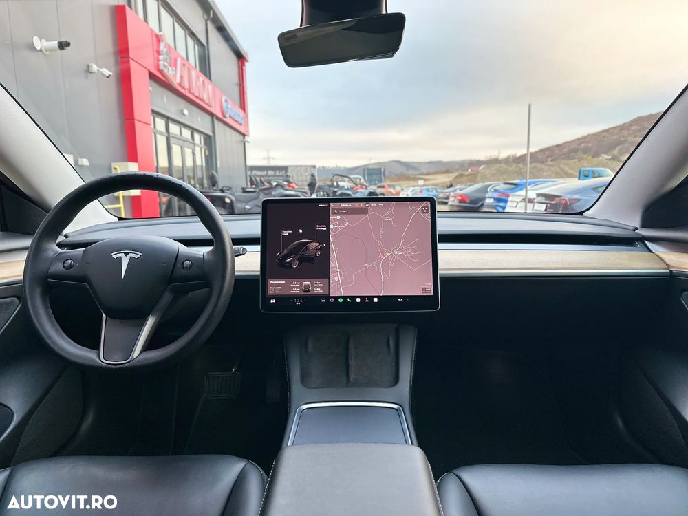 Tesla Model 3 Langstreckenbatterie Allradantrieb Dual Motor - 24