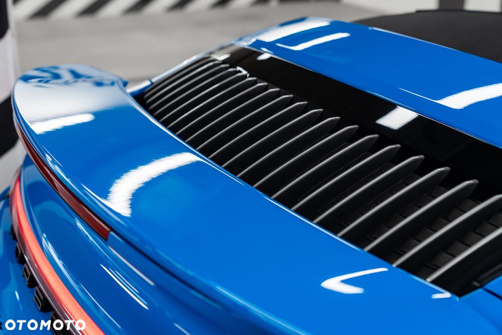 Porsche 911 Turbo S - 25
