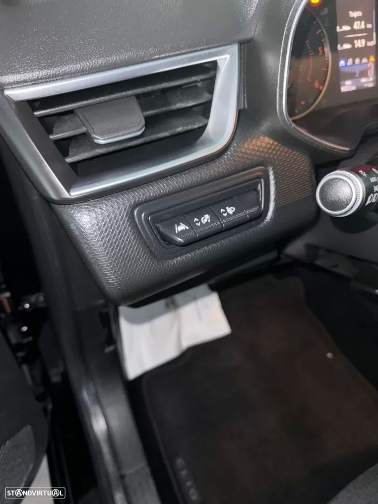 Renault Clio 1.5 Blue dCi Exclusive - 10