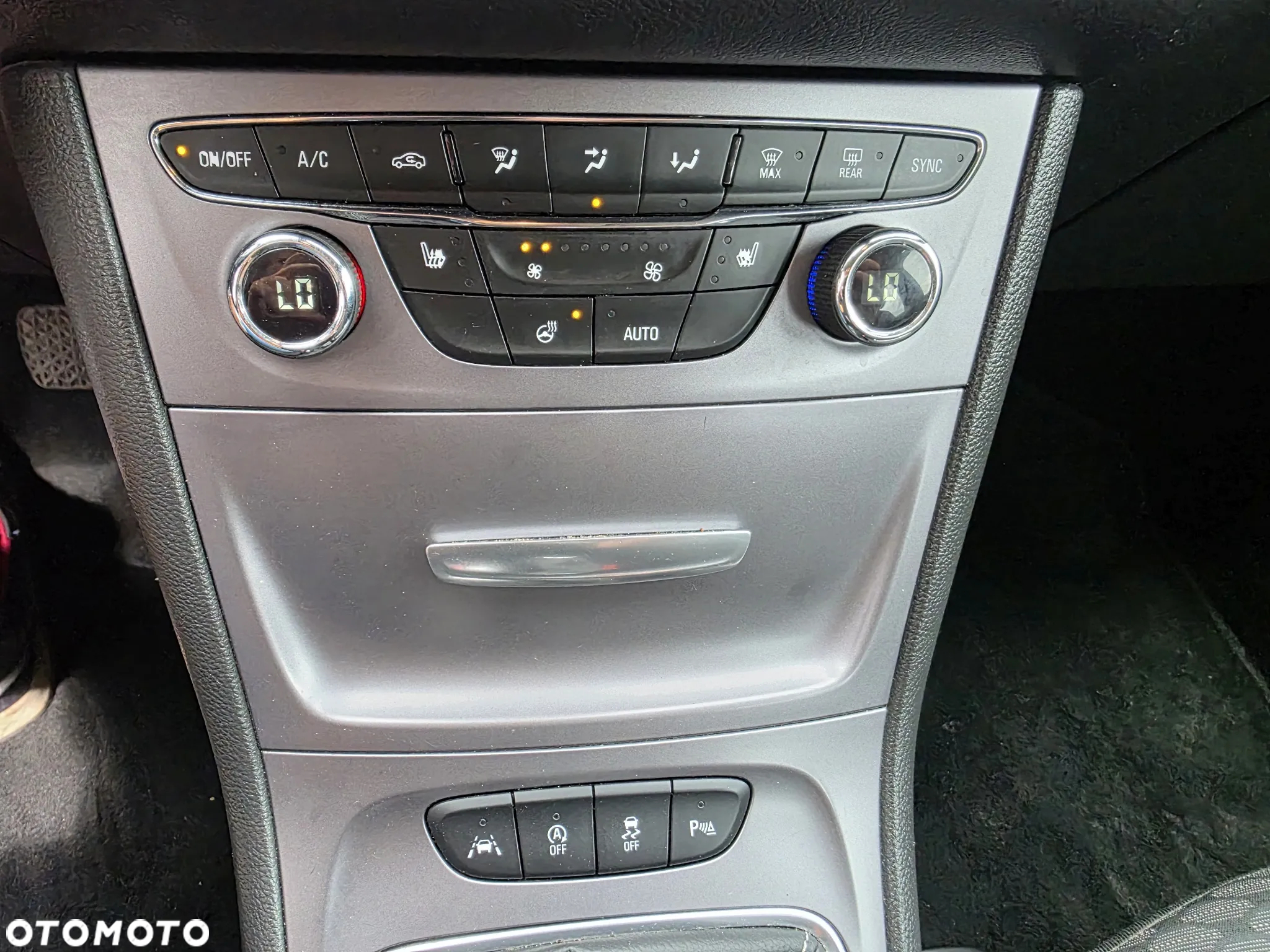 Opel Astra 1.6 CDTI DPF ecoFLEX Sports TourerStart/Stop Exklusiv - 11
