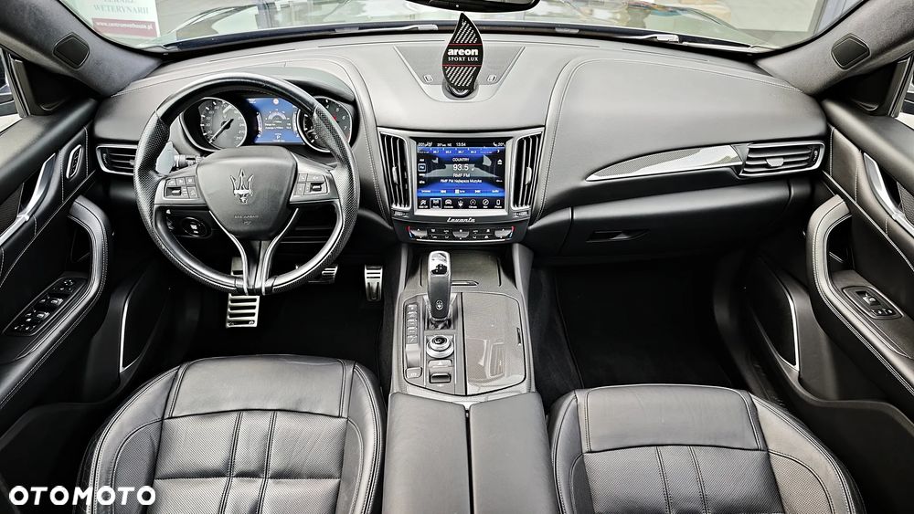 Maserati Levante - 19