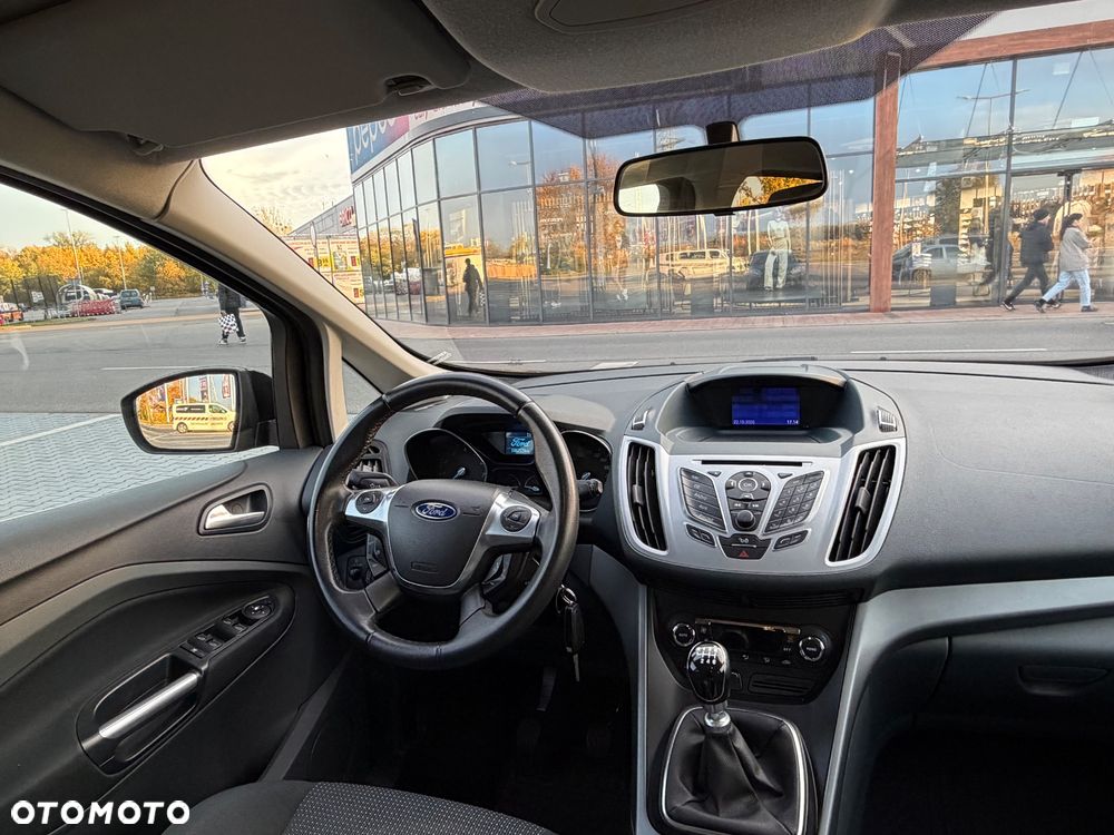 Ford C-MAX - 12