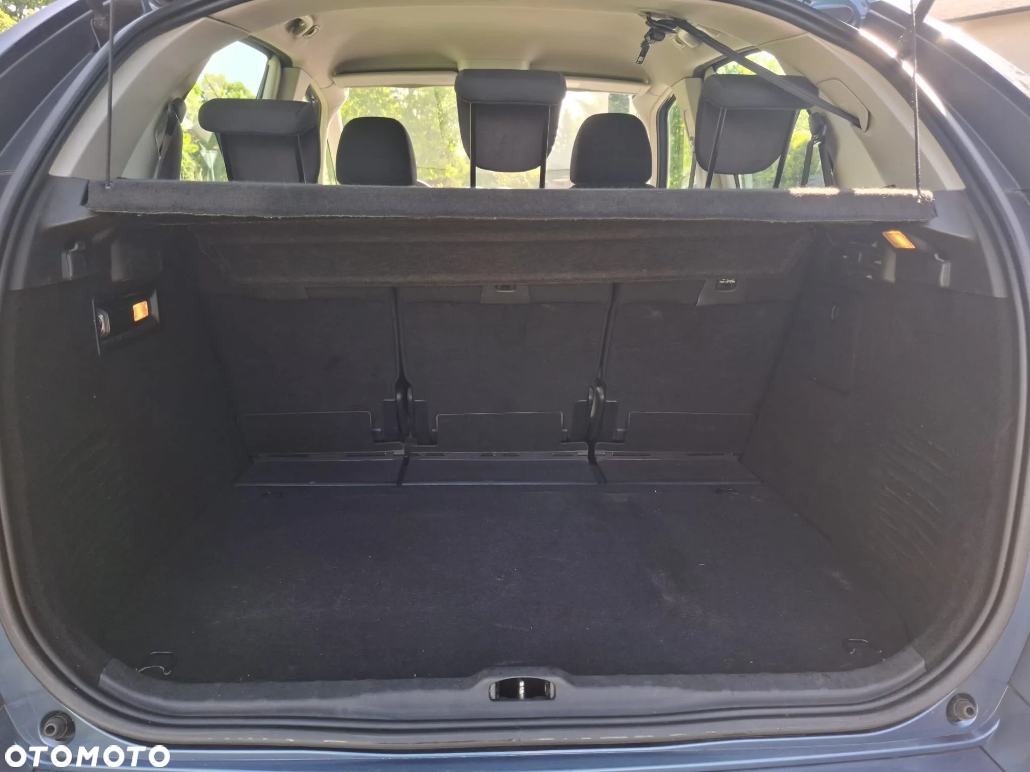 Citroën C4 Picasso 1.6 HDi FAP CoolTech - 9