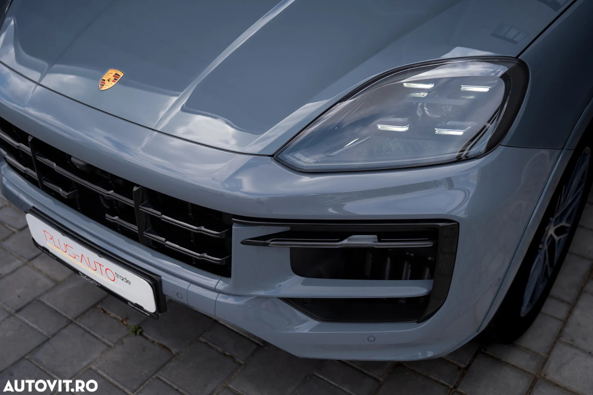 Porsche Cayenne Coupe - 6