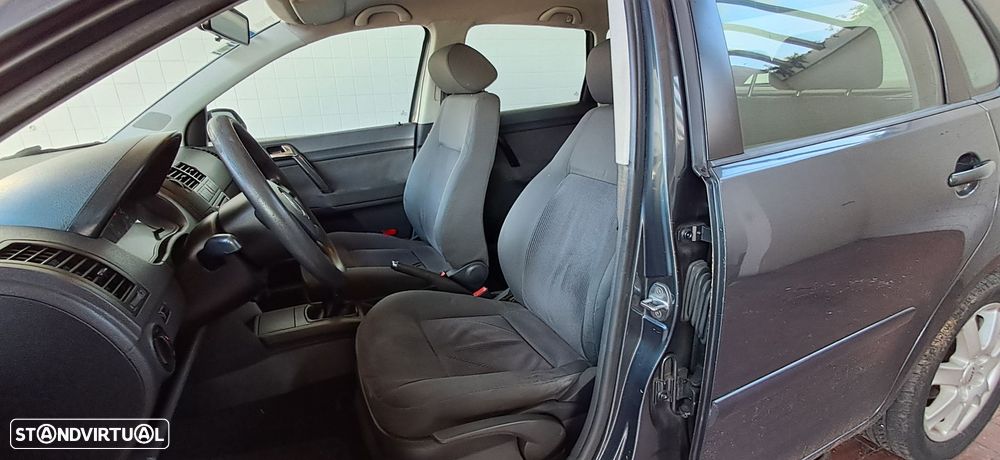 VW Polo 1.2 Conceptline - 9