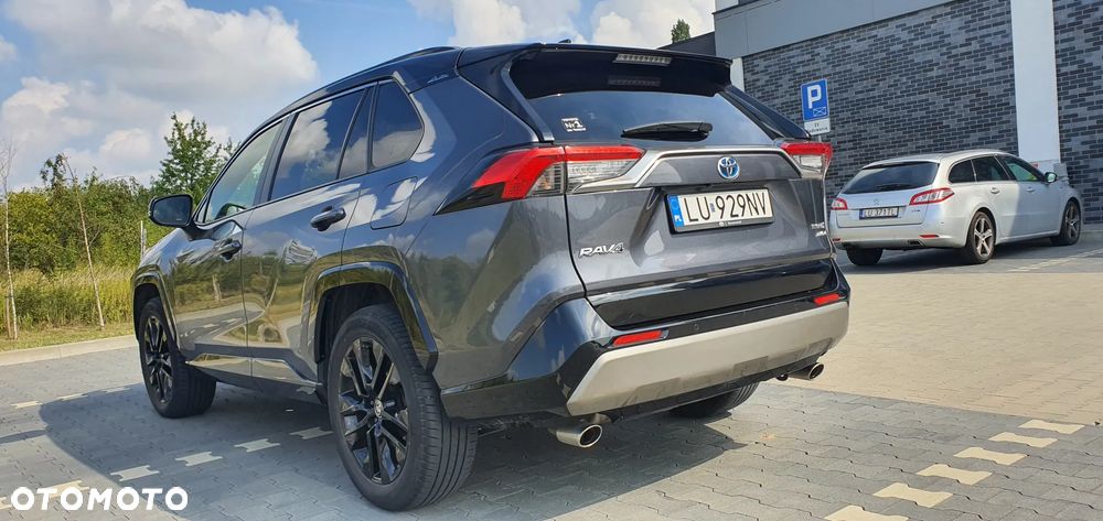 Toyota RAV4 - 3