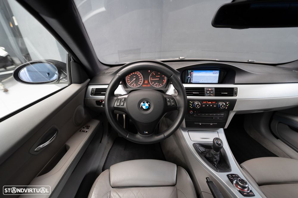 BMW 320 d Coupe - 8
