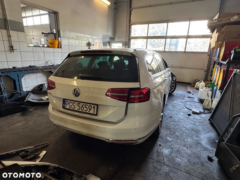 Volkswagen Passat - 3