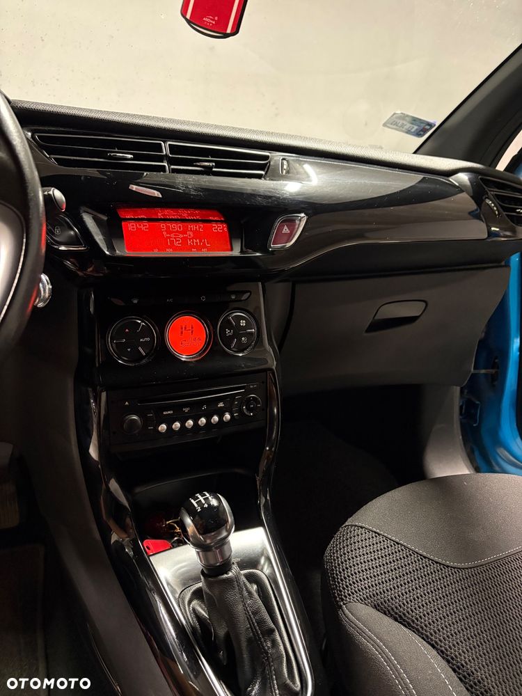 Citroën DS3 e-HDi 90 FAP SoChic - 10
