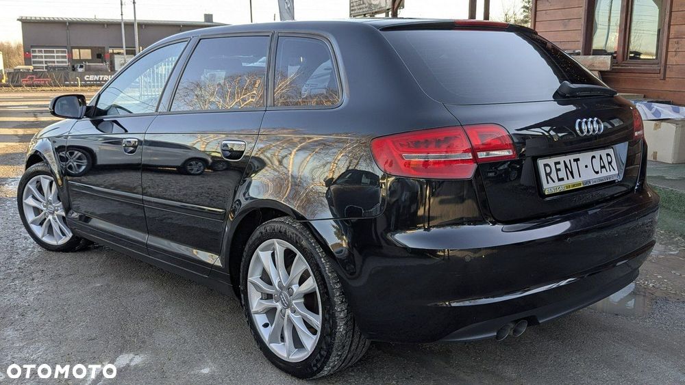 Audi A3 Sportback - 7