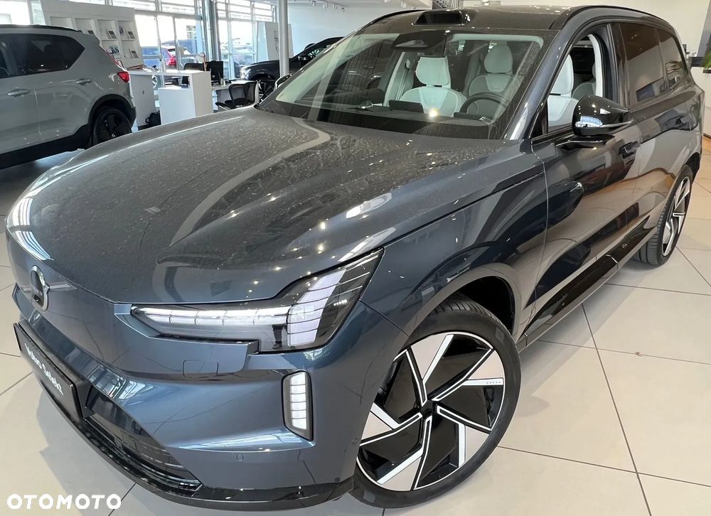 Volvo EX90 - 25