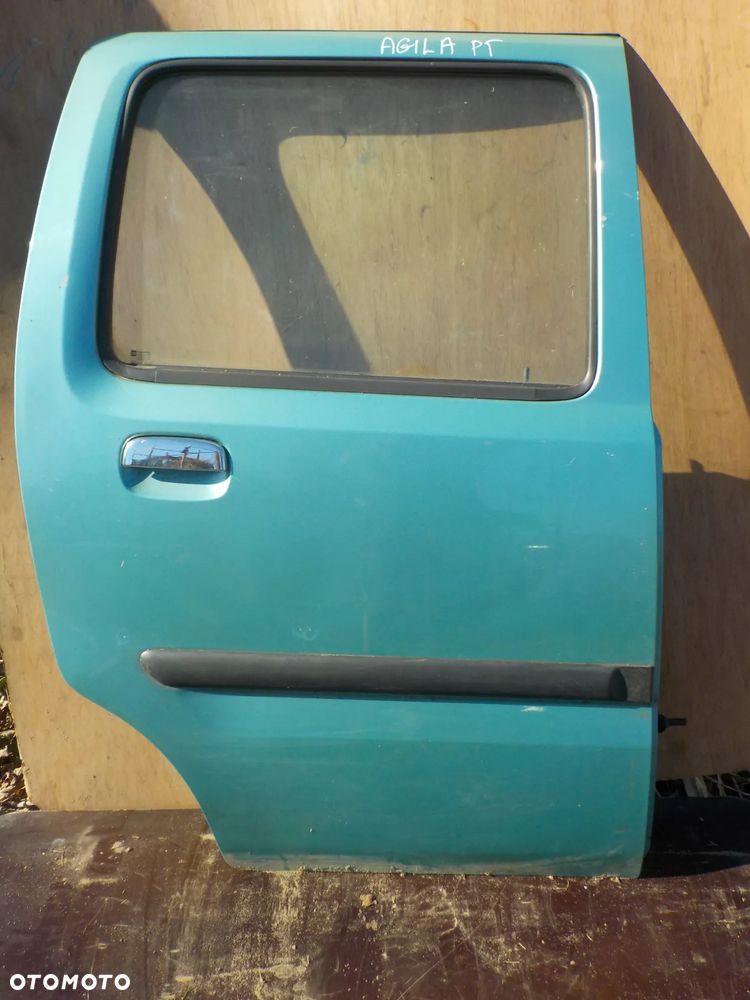 OPEL AGILA DRZWI PRAWY TYŁ - 1