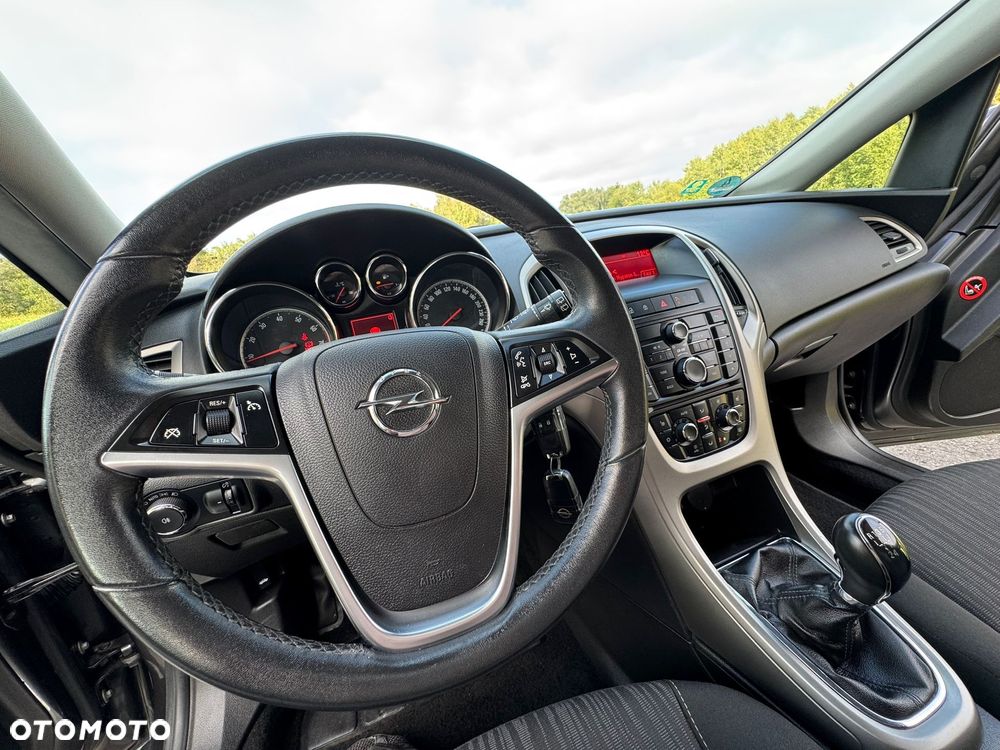 Opel Astra 1.6 Active - 33