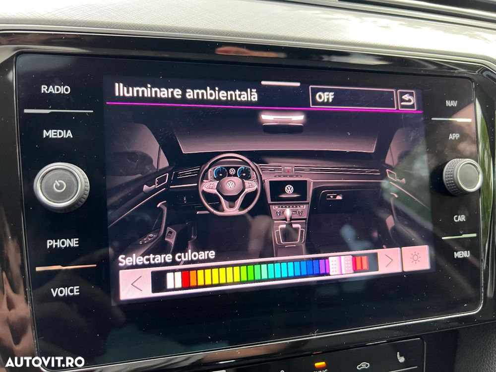 Volkswagen Passat 2.0 TDI SCR DSG Comfortline - 18