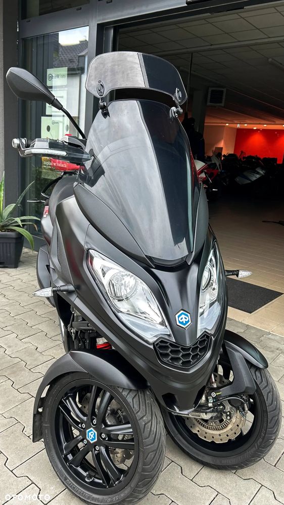 Piaggio MP-3 - 16