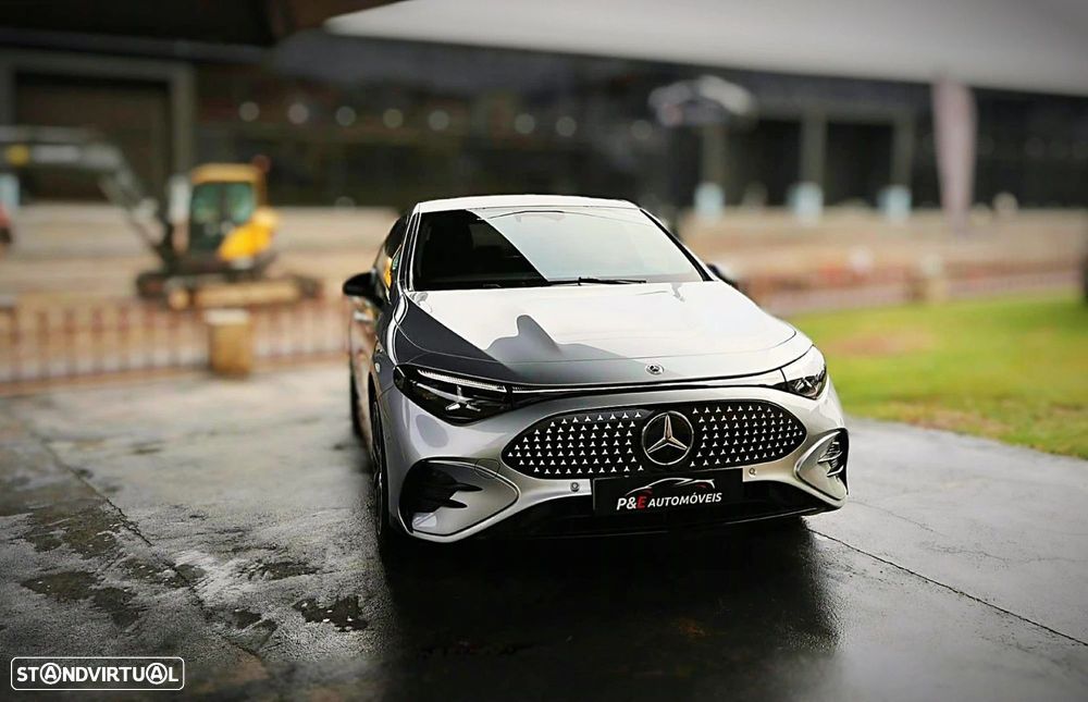 Mercedes-Benz CLA 250+ EQ - 3