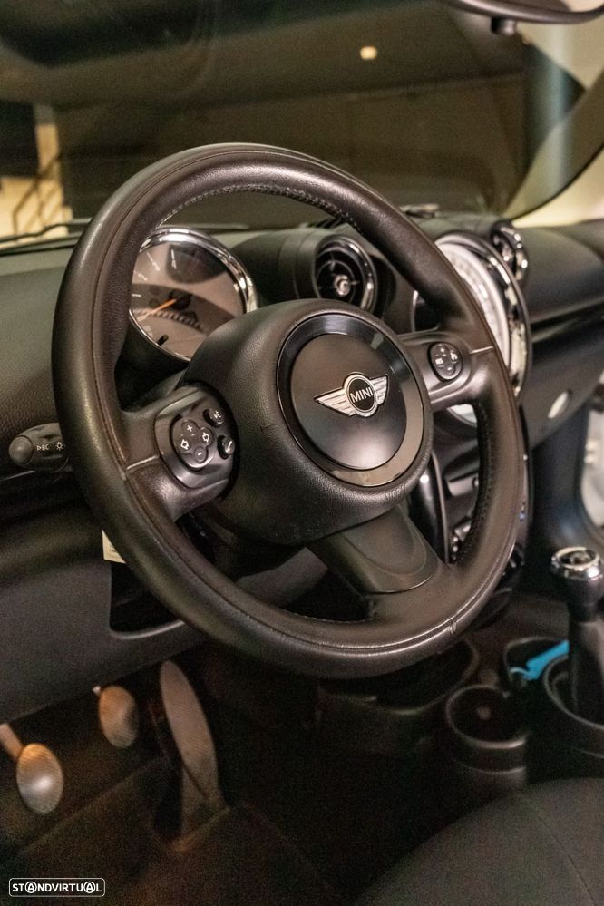 MINI Countryman Cooper D - 10