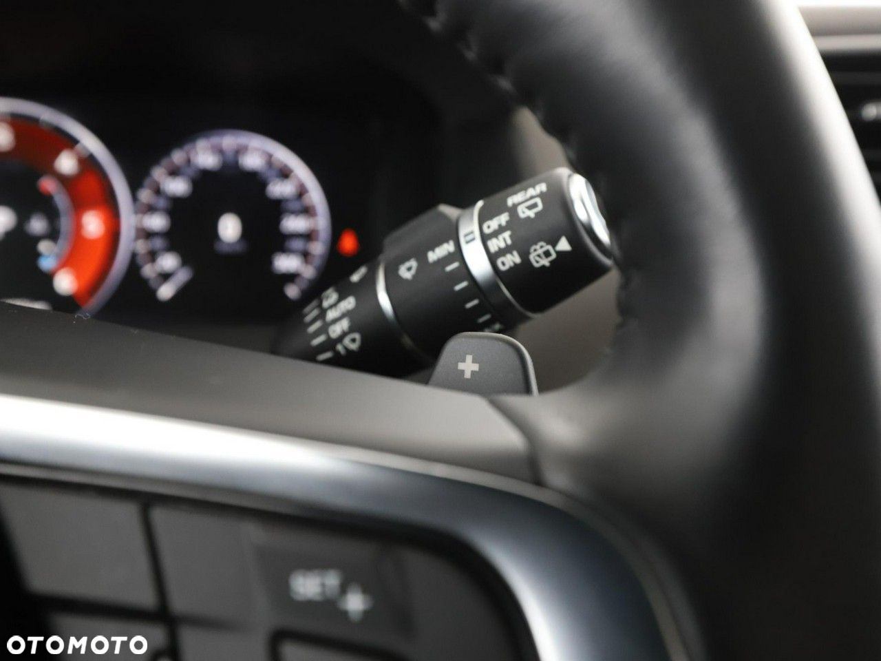 Jaguar F-Pace 2.0 i4D AWD Prestige - 37
