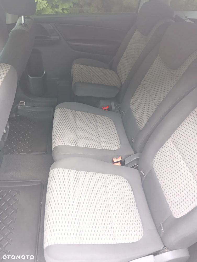 Volkswagen Sharan 2.0 TDI DPF BlueMotion Trendline - 17