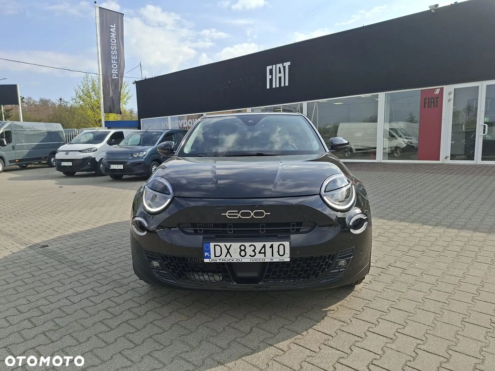 Fiat 600 1.2 Turbo La Prima eDCT - 6