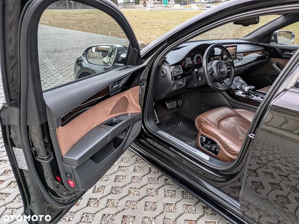 Audi A8 4.2 TDI DPF quattro tiptronic - 25