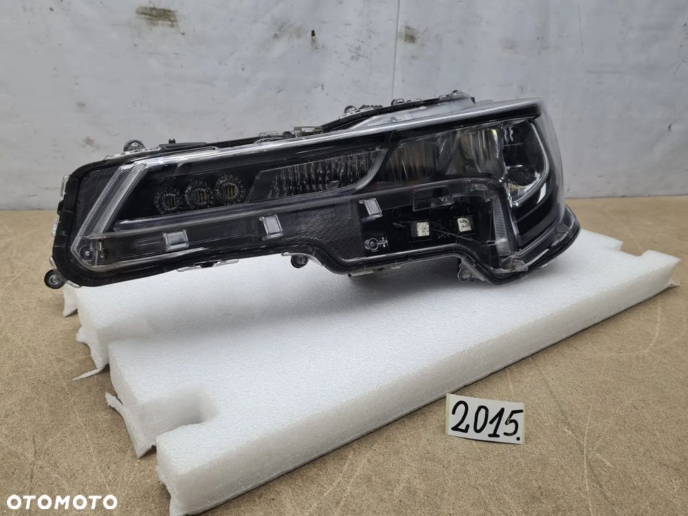 Toyota Corolla E21 kombi/HB 81150-02S60 lampa lewy lewa przednia przód - 2