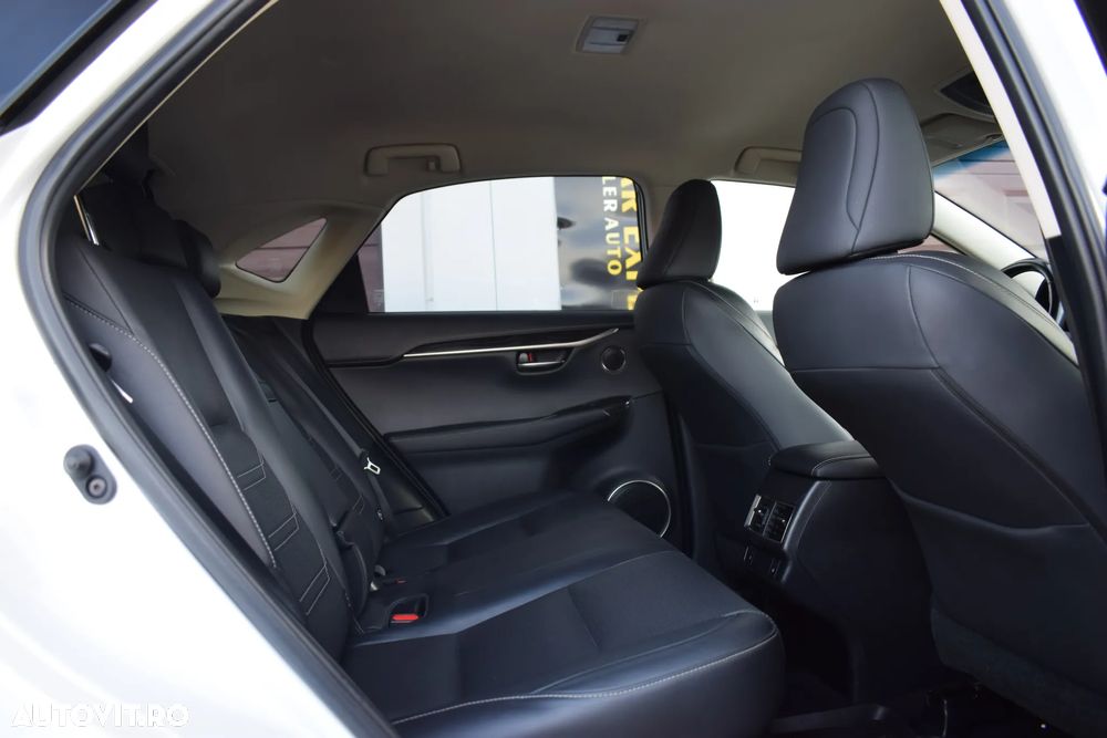 Lexus Seria NX 300h AWD Executive Plus - 14