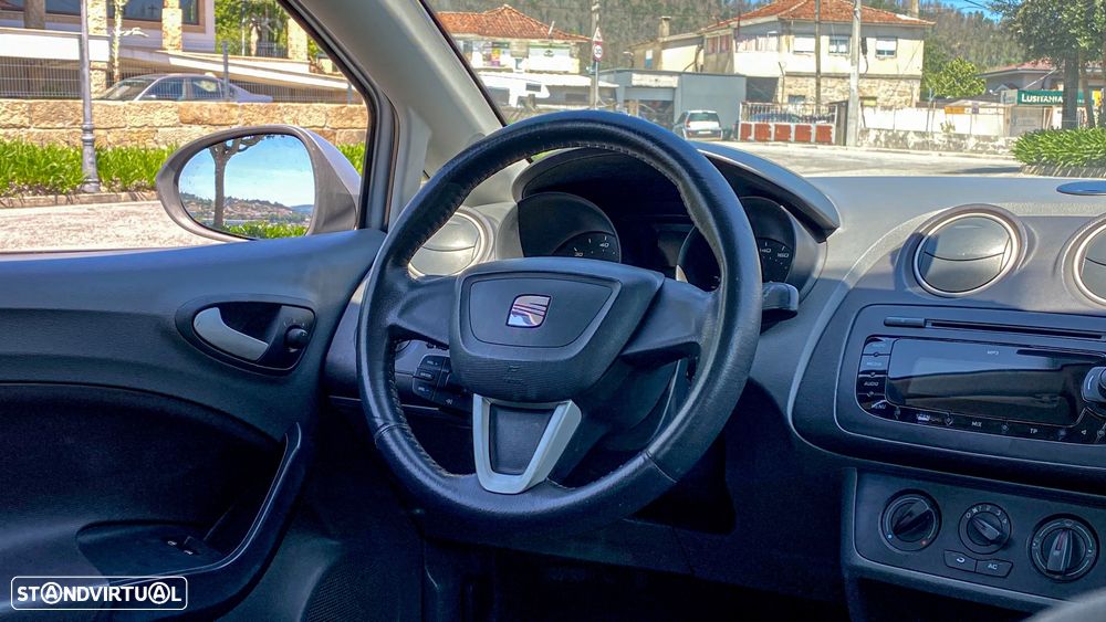SEAT Ibiza ST 1.2 TDI Reference E-Ecomotive - 25