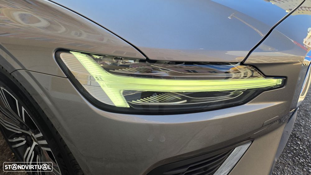 Volvo V60 2.0 T8 AWD TE Inscription - 35
