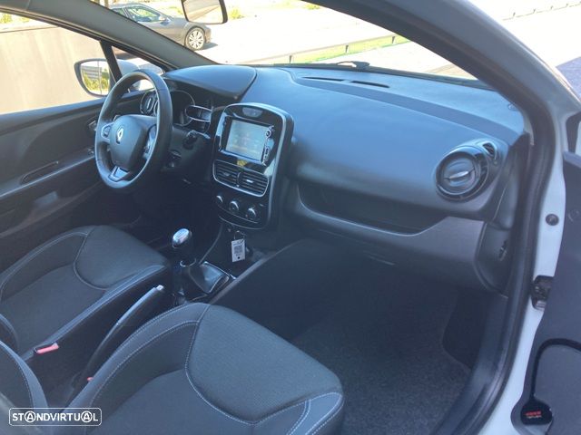 Renault Clio Sport Tourer Energy TCe 90 Business - 27