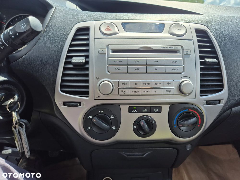 Hyundai i20 1.2 Classic - 4
