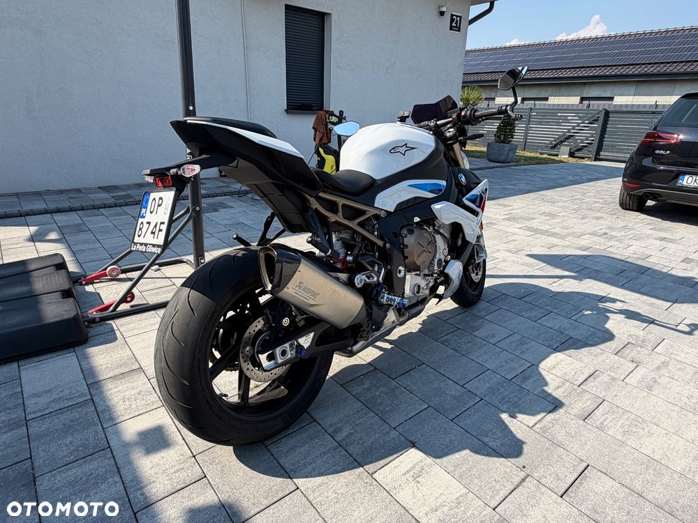 BMW S - 3