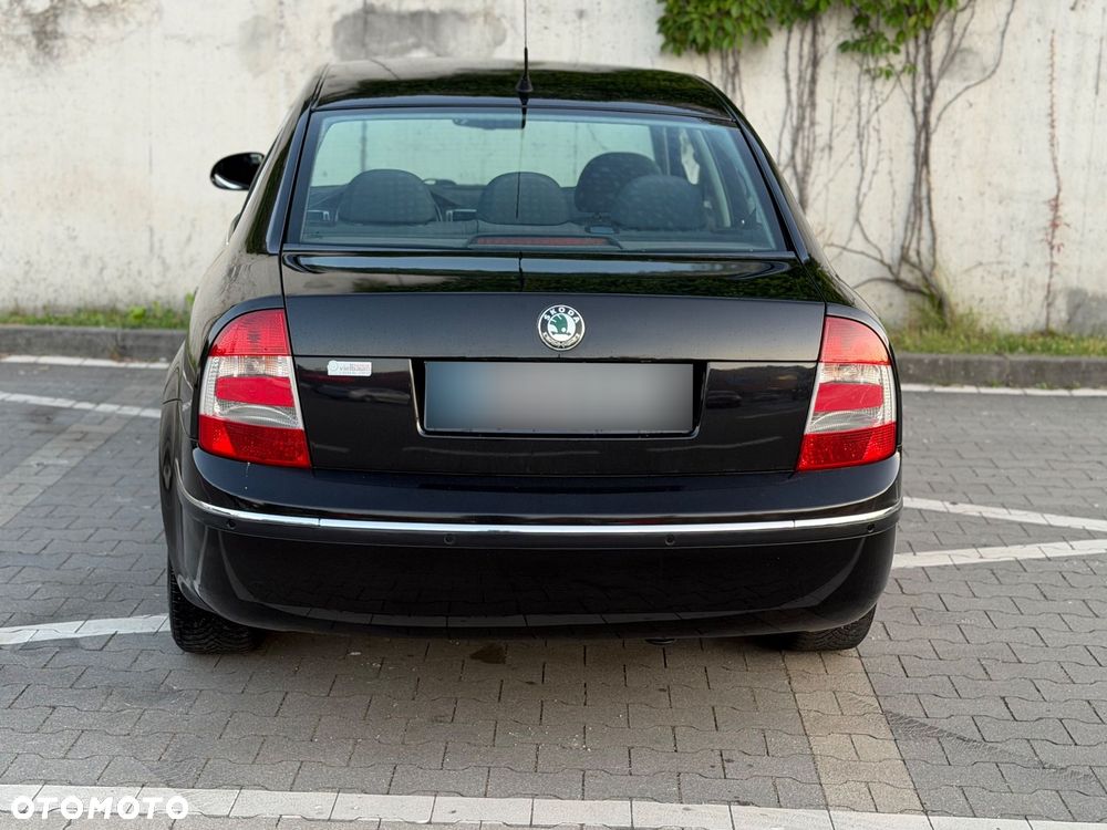 Skoda Superb 2.0 TDI DPF Platinum - 8