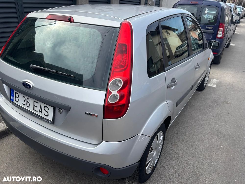 Ford Fiesta - 5