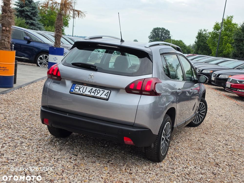 Peugeot 2008 1.2 Pure Tech Active S&S EAT6 - 26