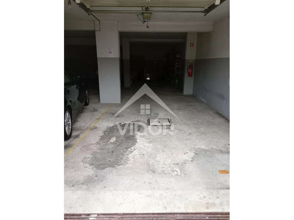 Lugar de Garagem em Paredes - Grande imagem: 4/8