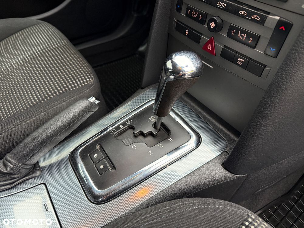 Peugeot 407 2.0 HDI Premium - 12