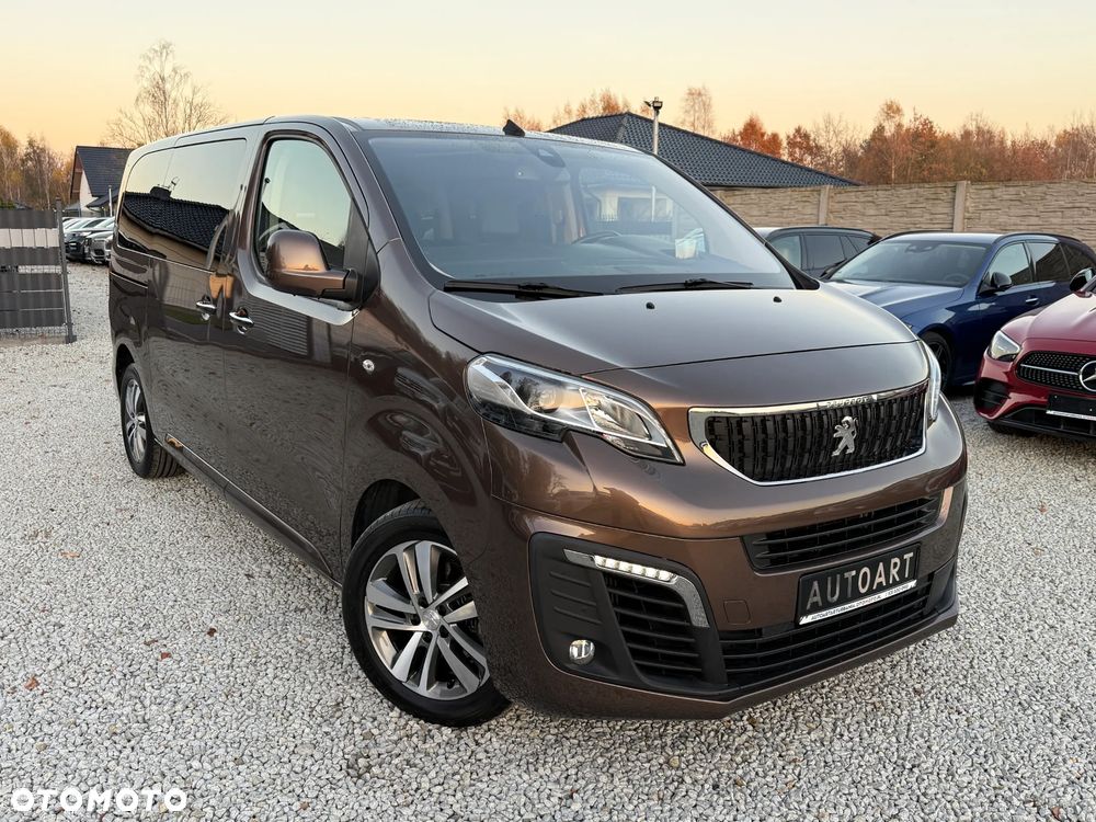 Peugeot Traveller 2.0 BlueHDi Compact Allure - 21