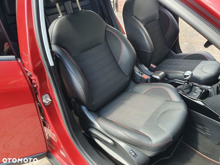 Peugeot 2008 PureTech 130 Stop&Start GT-Line Edition - 19
