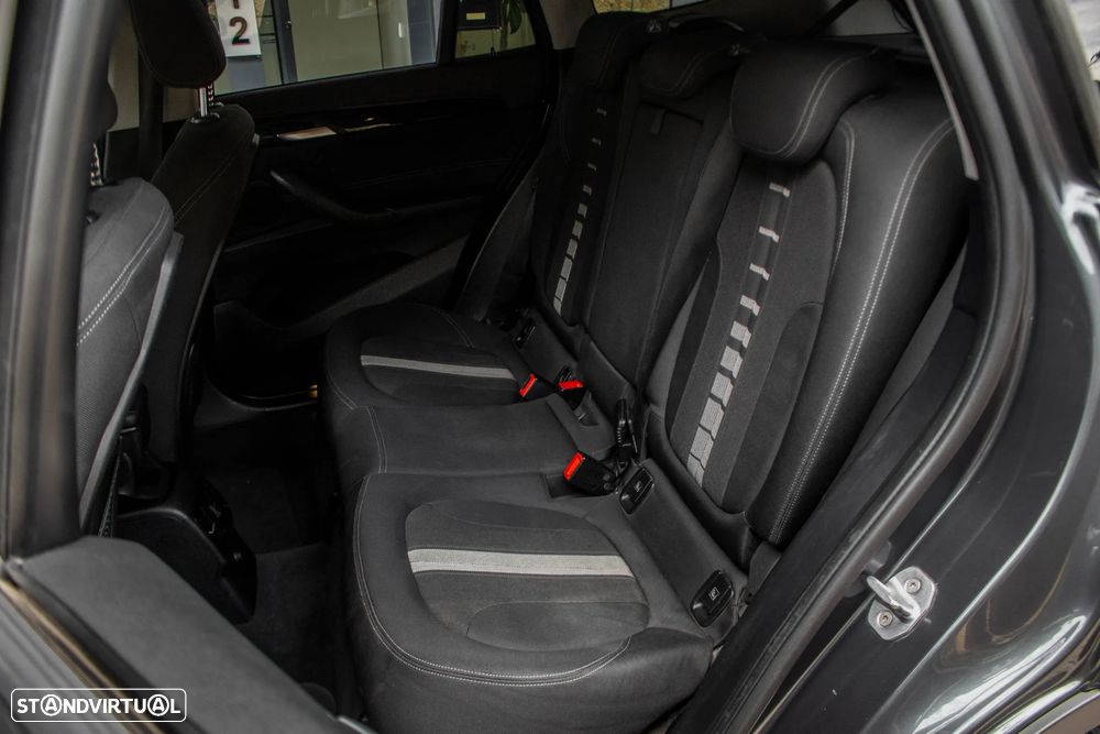 BMW X1 16 d sDrive Line Sport - 27