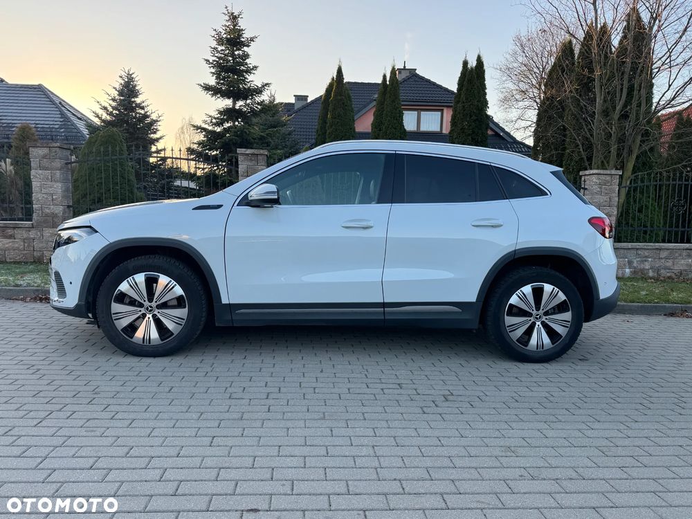 Mercedes-Benz EQA 250+ Electric Art - 4