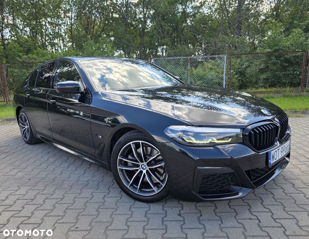 BMW Seria 5 520d M Sport Edition - 1