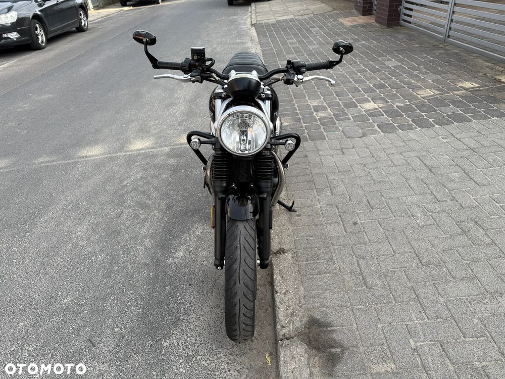 Triumph Speed Twin - 2