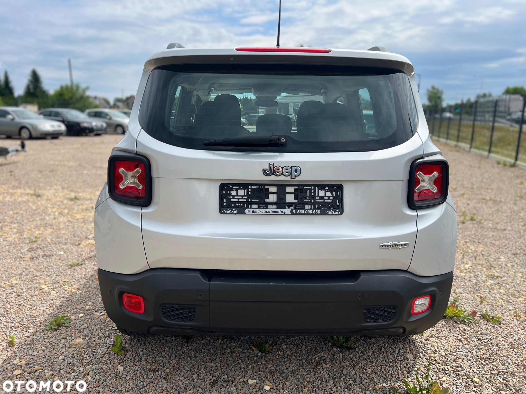 Jeep Renegade 1.4 MultiAir Longitude - 9