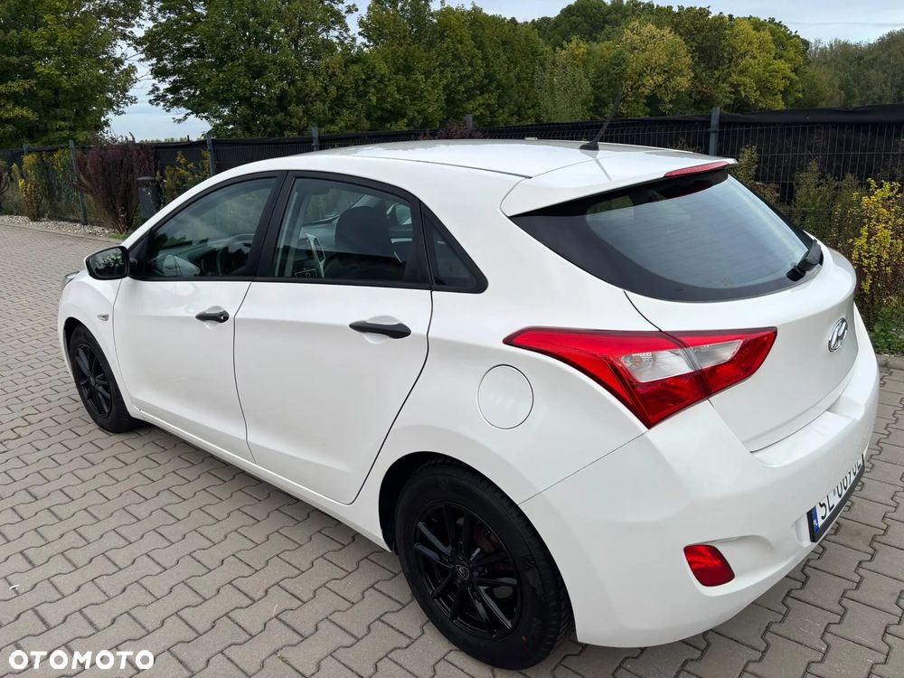 Hyundai i30 1.4 Style - 16
